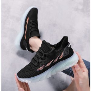 Dama: Estilo Urbano Deportivo  - Linea Economica Plus